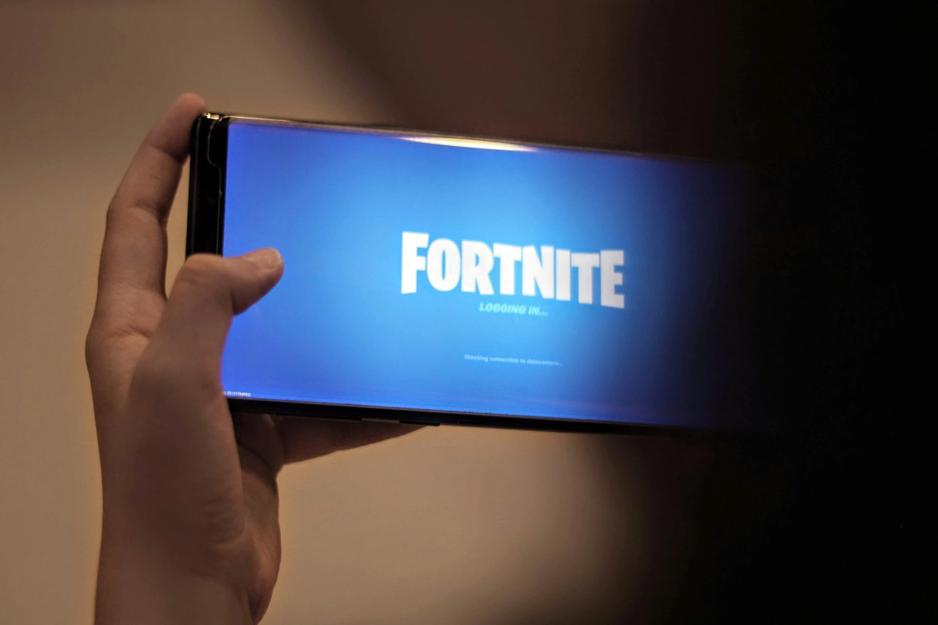 تعاونت Epic Games مع Telefónica لتثبيت تطبيق الألعاب مسبقًا على أجهزة Android